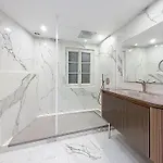 Βίλα Beautiful Longere With Pool *