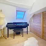Βίλα Beautiful Longere With Pool *