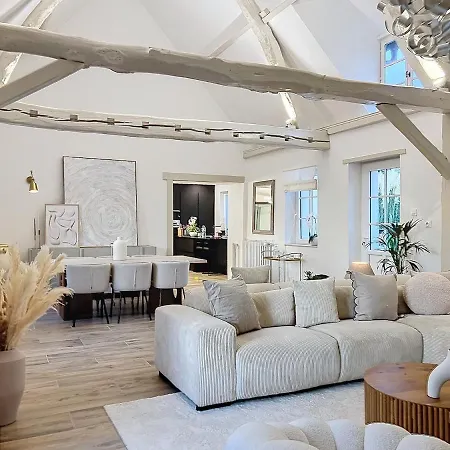 Beautiful Longere With Pool Vila Courcelles-les-Gisors