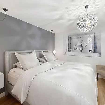 Beautiful Longere With Pool Courcelles-les-Gisors